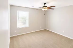 2387 E Meadow Creek Way, San Tan Valley, AZ 85140 - Photo 10