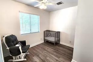 3524 E Winchcomb Dr, Phoenix, AZ 85032 - Photo 4