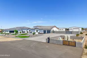 10136 W Hatfield Rd, Peoria, AZ 85383 - Photo 76