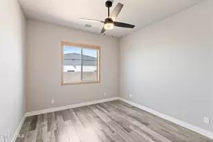 10136 W Hatfield Rd, Peoria, AZ 85383 - Photo 46