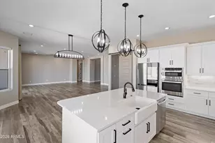 10136 W Hatfield Rd, Peoria, AZ 85383 - Photo 24