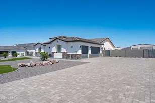 10136 W Hatfield Rd, Peoria, AZ 85383 - Photo 6