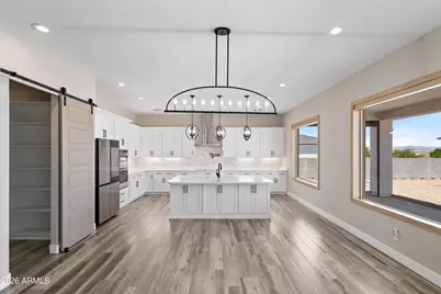 10136 W Hatfield Road, Peoria, AZ 85383 - Photo 18