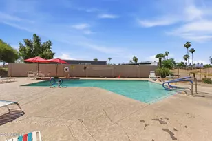 17200 W Bell Rd, Surprise, AZ 85374 - Photo 22
