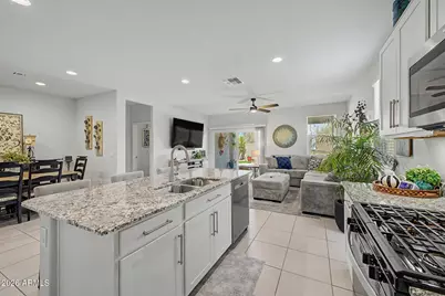 25333 N 155th Drive, Surprise, AZ 85387 - Photo 8