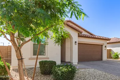 15653 W Morning Glory Street, Goodyear, AZ 85338 - Photo 4