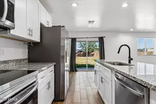 3607 W Fillmore St, Phoenix, AZ 85009 - Photo 2