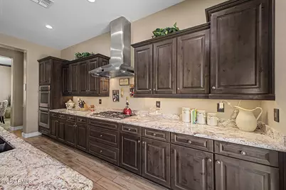 2207 E Lindrick Drive, Gilbert, AZ 85298 - Photo 12