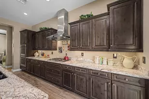 2207 E Lindrick Dr, Gilbert, AZ 85298 - Photo 12