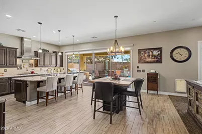 2207 E Lindrick Drive, Gilbert, AZ 85298 - Photo 10