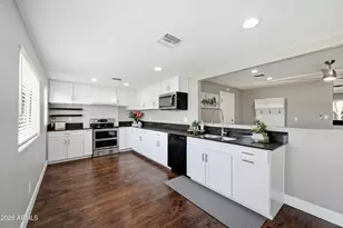 845 E Grandview St, Mesa, AZ 85203 - Photo 8