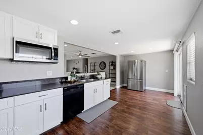 845 E Grandview Street, Mesa, AZ 85203 - Photo 10