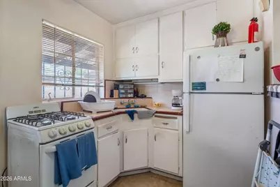 940 E Rose Lane, Phoenix, AZ 85014 - Photo 32