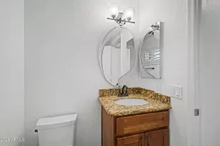 1046 N San Benito Dr, Gilbert, AZ 85234 - Photo 26