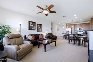 7291 N Scottsdale Rd, Paradise Valley, AZ 85253 - Photo 6