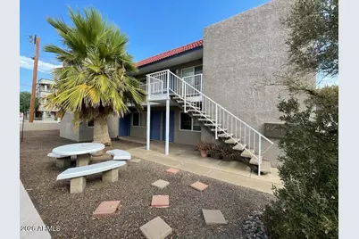 1001 N 9th Street, Phoenix, AZ 85006 - Photo 2
