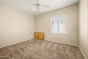 725 W Beverly Ln, Phoenix, AZ 85023 - Photo 26