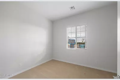 26684 W Pontiac Drive, Buckeye, AZ 85396 - Photo 2