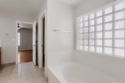 4202 W Cielo Grande --, Glendale, AZ 85310 - Photo 24