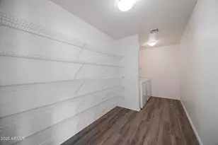 1861 E Patrick Ln, Phoenix, AZ 85024 - Photo 26