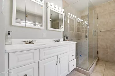 4601 W Golden Lane, Glendale, AZ 85302 - Photo 16