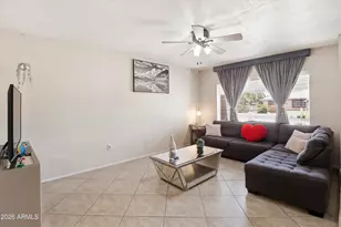 4601 W Golden Ln, Glendale, AZ 85302 - Photo 6