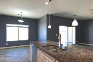 11001 W Benito Dr, Arizona City, AZ 85123 - Photo 12