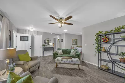 10247 N 108th Drive, Sun City, AZ 85351 - Photo 6