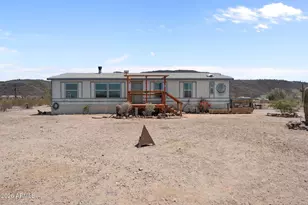 38936 W Mountain View Rd, Tonopah, AZ 85354 - Photo 28