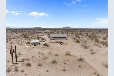 38936 W Mountain View Road, Tonopah, AZ 85354 - Photo 40