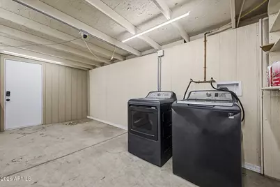 2410 W Vista Avenue, Phoenix, AZ 85021 - Photo 22