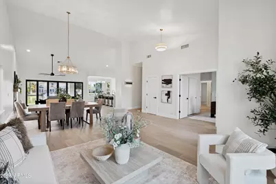 2011 E Clipper Lane, Gilbert, AZ 85234 - Photo 4