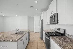 8821 W Agora Ln, Tolleson, AZ 85353 - Photo 12