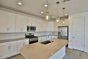12556 W Cassia Trail, Peoria, AZ 85383 - Photo 6