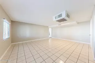 10215 N 35th Dr, Phoenix, AZ 85051 - Photo 6