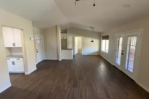 11303 W Lawrence Ln, Peoria, AZ 85345 - Photo 2