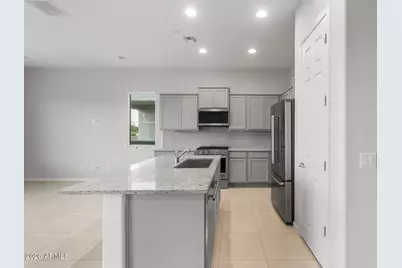 20133 N 267th Drive, Buckeye, AZ 85396 - Photo 6