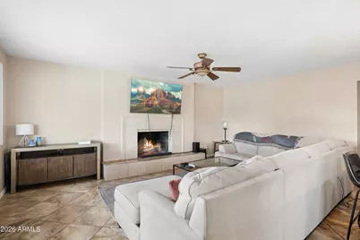4001 S Hazelton Lane, Tempe, AZ 85282 - Photo 12