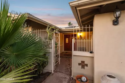 4001 S Hazelton Lane, Tempe, AZ 85282 - Photo 36