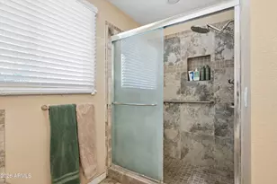 4001 S Hazelton Ln, Tempe, AZ 85282 - Photo 42