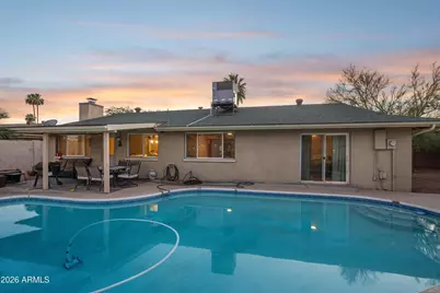 4001 S Hazelton Lane, Tempe, AZ 85282 - Photo 4