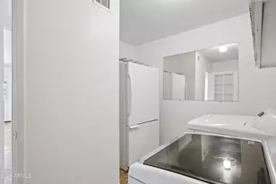 4001 S Hazelton Ln, Tempe, AZ 85282 - Photo 72