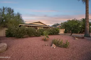 4001 S Hazelton Ln, Tempe, AZ 85282 - Photo 32