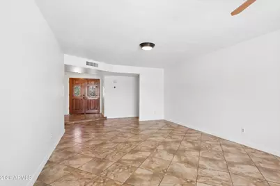 4001 S Hazelton Lane, Tempe, AZ 85282 - Photo 56