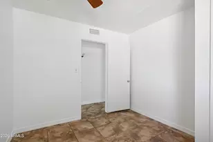 4001 S Hazelton Ln, Tempe, AZ 85282 - Photo 66