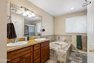 4001 S Hazelton Ln, Tempe, AZ 85282 - Photo 16