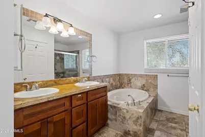 4001 S Hazelton Lane, Tempe, AZ 85282 - Photo 16
