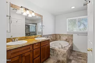 4001 S Hazelton Ln, Tempe, AZ 85282 - Photo 16