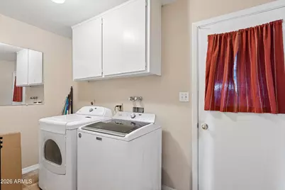 4001 S Hazelton Lane, Tempe, AZ 85282 - Photo 48