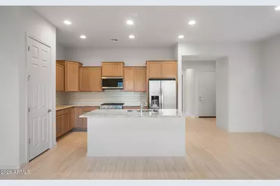20125 N 267th Drive, Buckeye, AZ 85396 - Photo 10